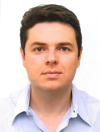 Dr. Daniel Nava