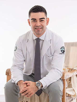 Dr. Sean Lanças